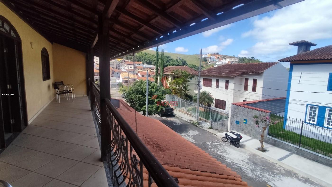 Casa à venda com 5 quartos, 300m² - Foto 9