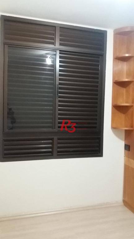 Apartamento para alugar com 3 quartos, 98m² - Foto 8