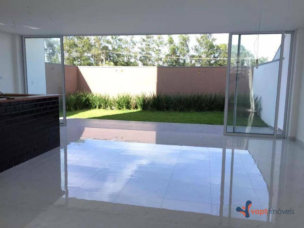 Sobrado à venda com 3 quartos, 225m² - Foto 8