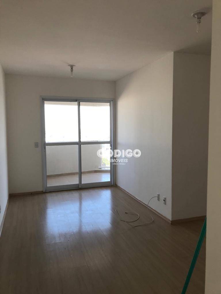 Apartamento à venda com 3 quartos, 82m² - Foto 3