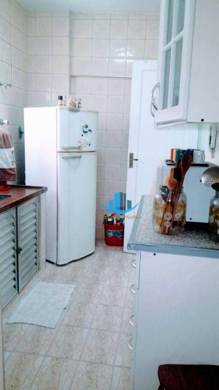 Apartamento à venda com 2 quartos, 70m² - Foto 22