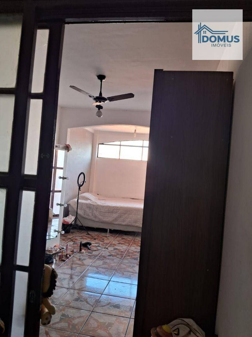 Sobrado à venda com 4 quartos, 204m² - Foto 10