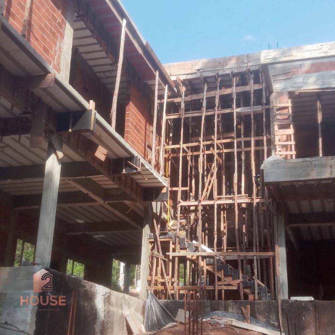 Casa de Condomínio à venda com 4 quartos, 550m² - Foto 7