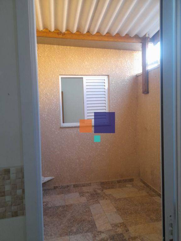 Apartamento à venda com 2 quartos, 44m² - Foto 19