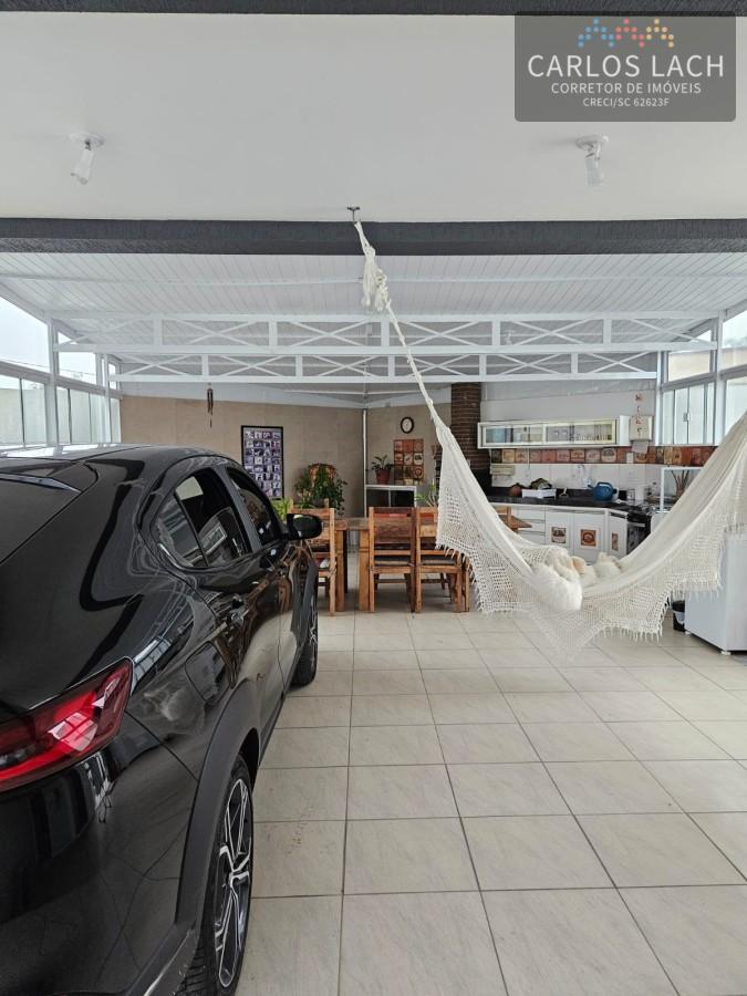 Casa à venda com 3 quartos, 321m² - Foto 7