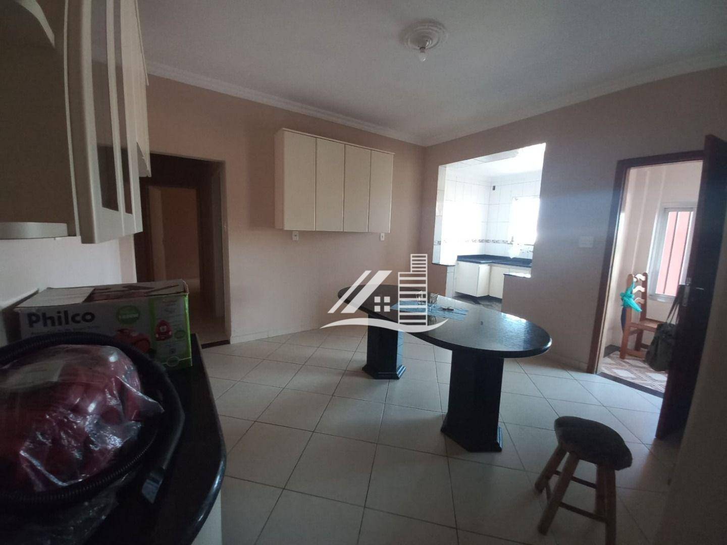 Sobrado à venda com 3 quartos, 144m² - Foto 2