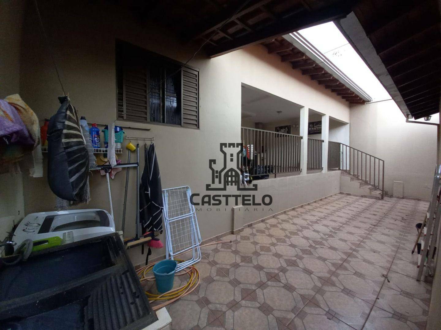 Casa à venda com 3 quartos, 135m² - Foto 13