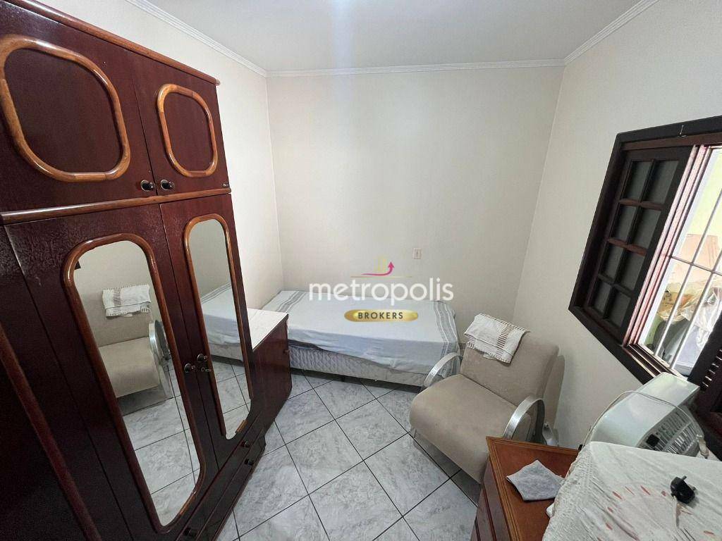 Casa à venda com 5 quartos, 220m² - Foto 6