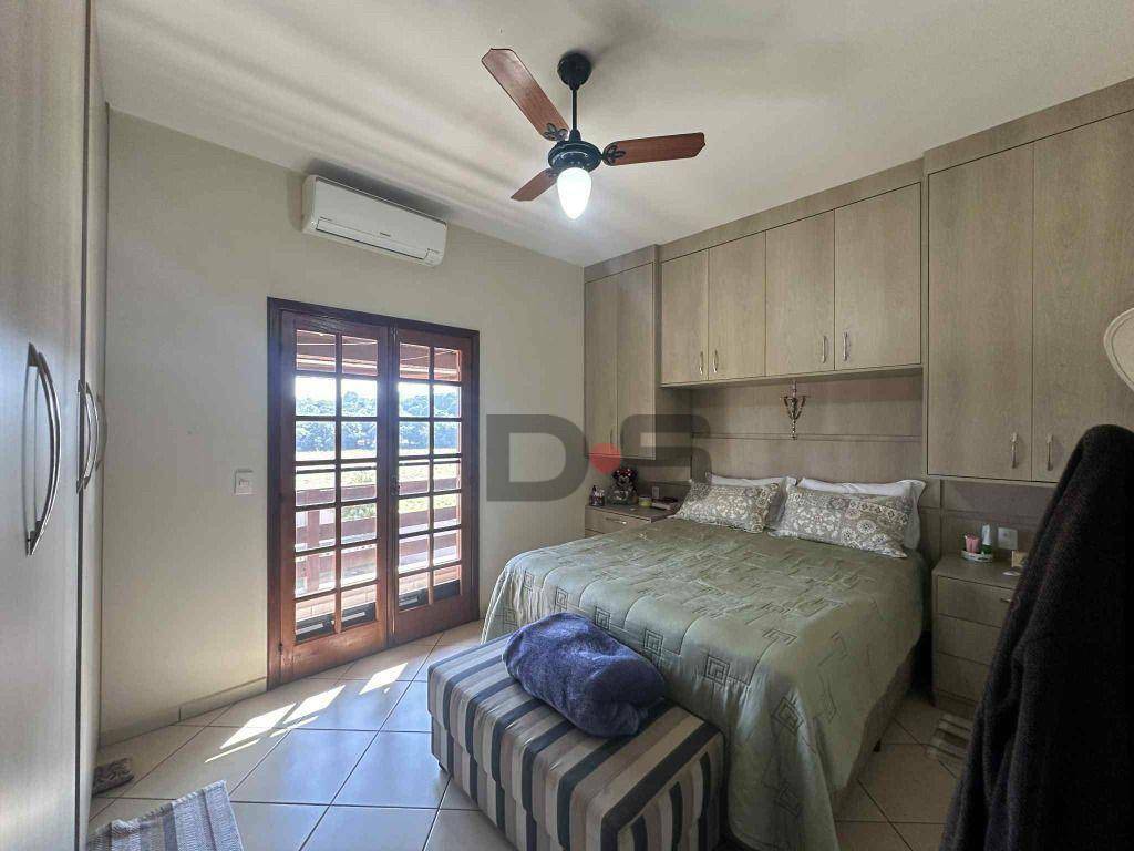 Chácara à venda com 3 quartos, 347m² - Foto 5