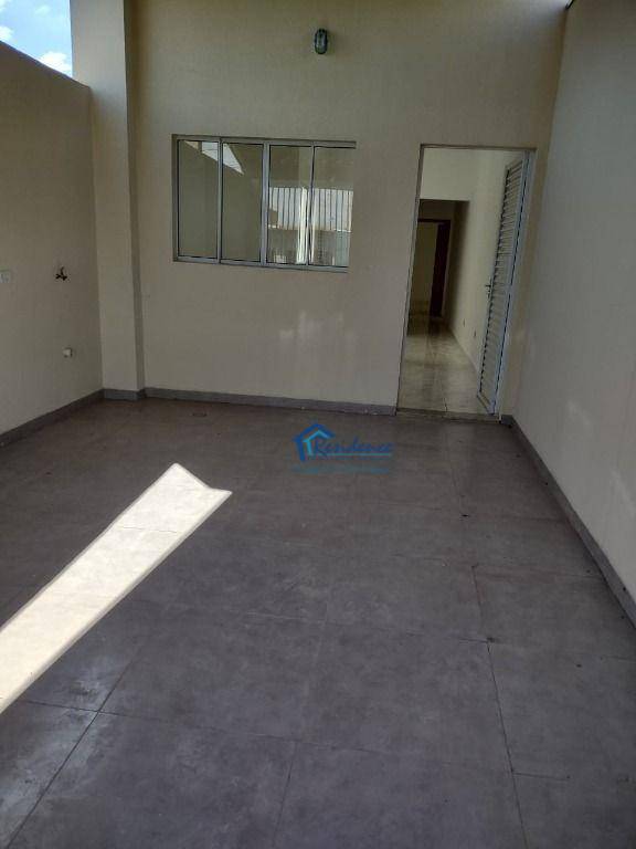 Casa à venda com 2 quartos, 60m² - Foto 12