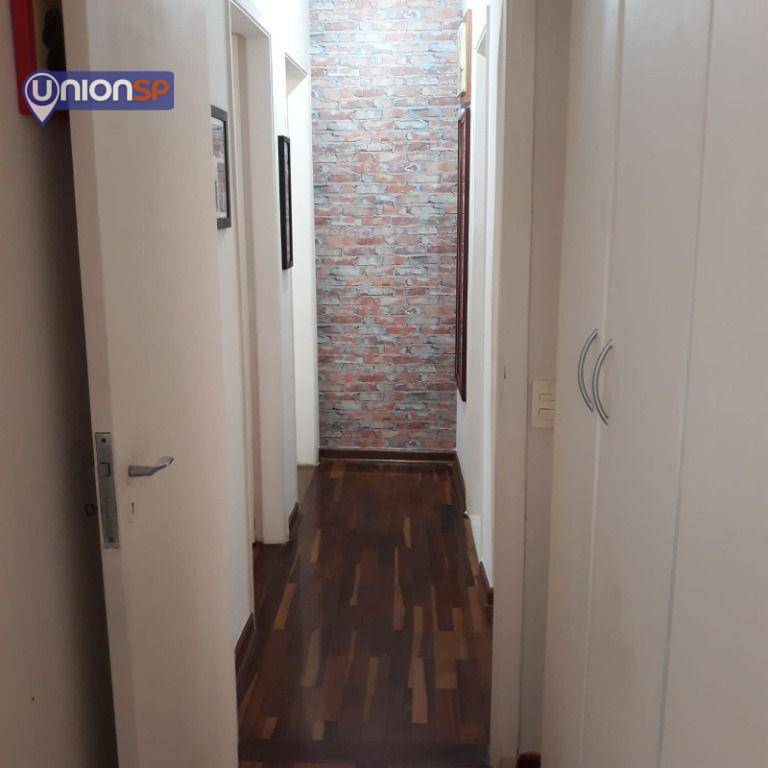 Apartamento à venda com 3 quartos, 87m² - Foto 4