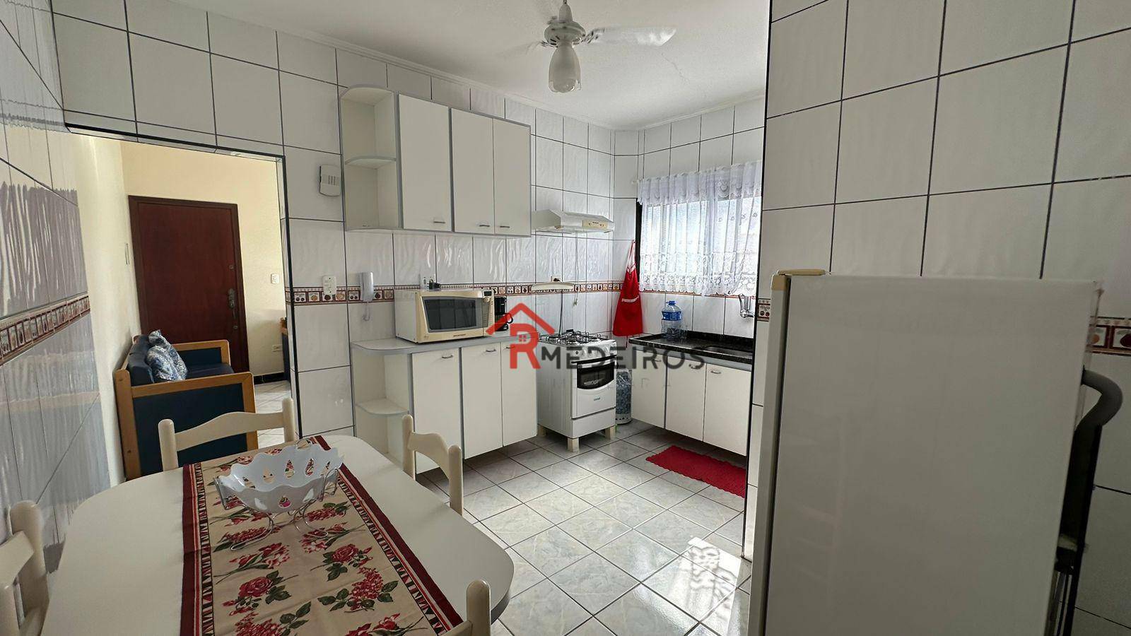 Apartamento à venda com 1 quarto, 50m² - Foto 7