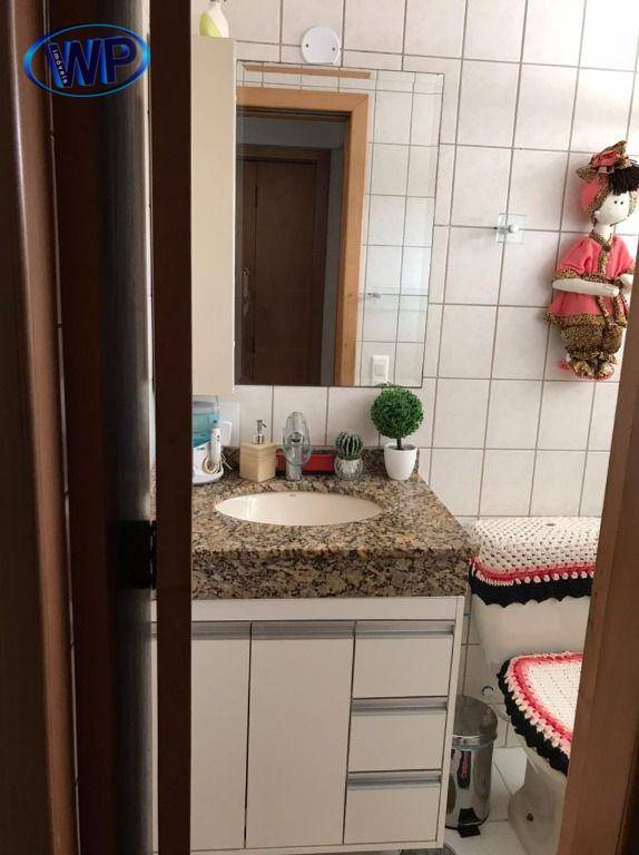 Apartamento à venda com 2 quartos, 80m² - Foto 18