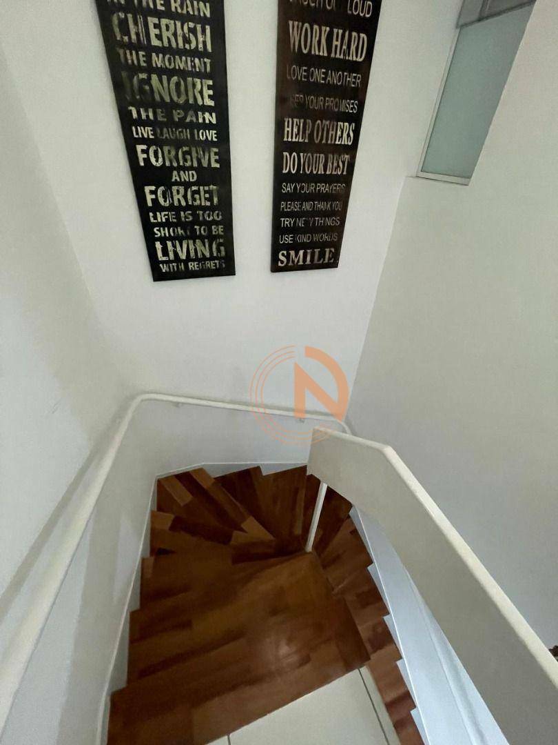 Sobrado, 5 quartos, 200 m² - Foto 1