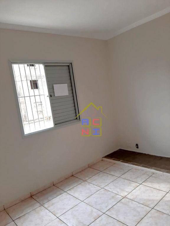 Apartamento à venda com 2 quartos, 60m² - Foto 2