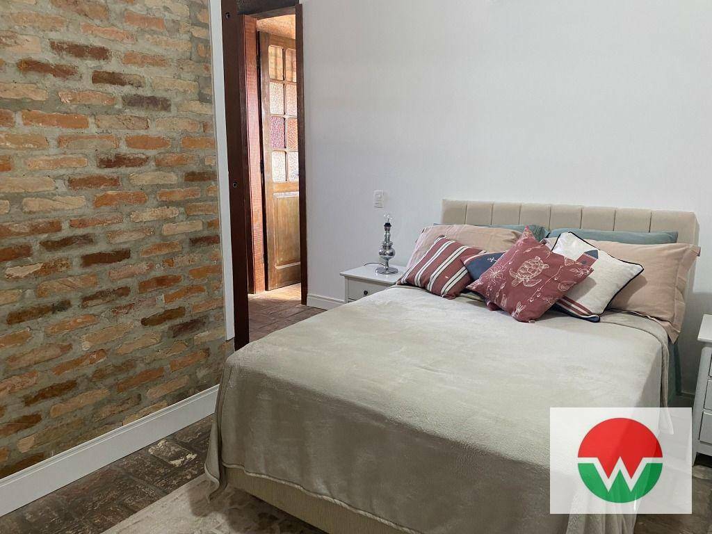 Casa de Condomínio à venda com 4 quartos, 290m² - Foto 10