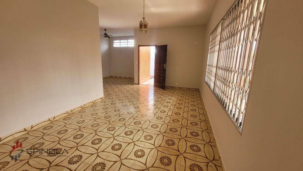 Casa à venda com 3 quartos, 270m² - Foto 21