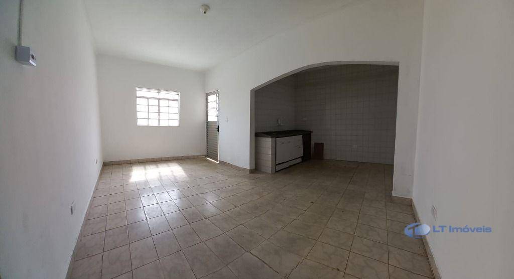 Casa à venda com 3 quartos, 75m² - Foto 12