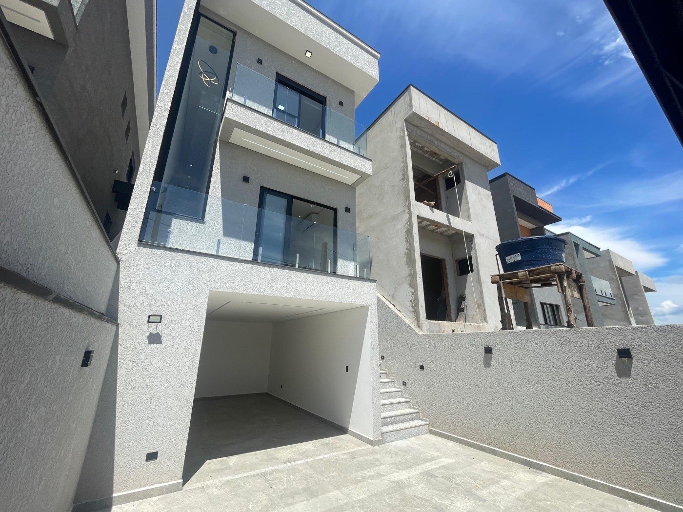 Casa à venda com 3 quartos, 152m² - Foto 3
