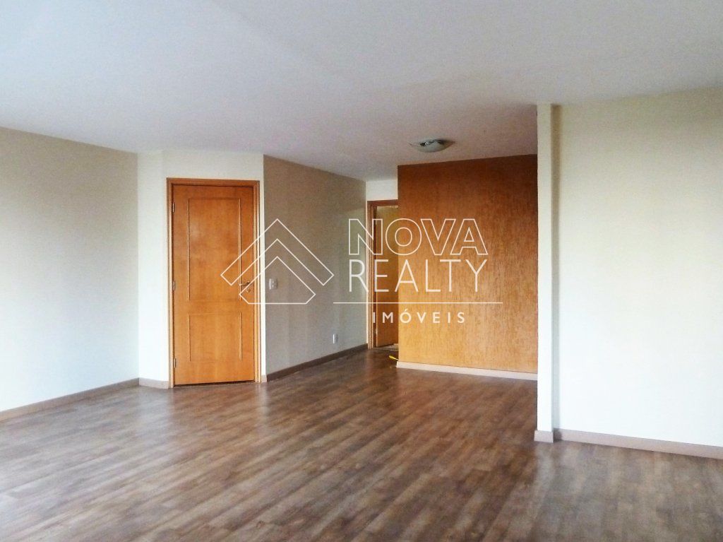 Apartamento à venda com 3 quartos, 114m² - Foto 4