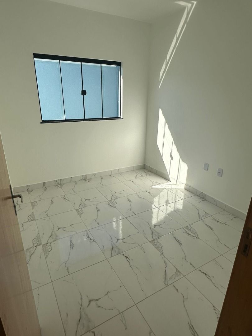 Casa à venda com 2 quartos, 80m² - Foto 5