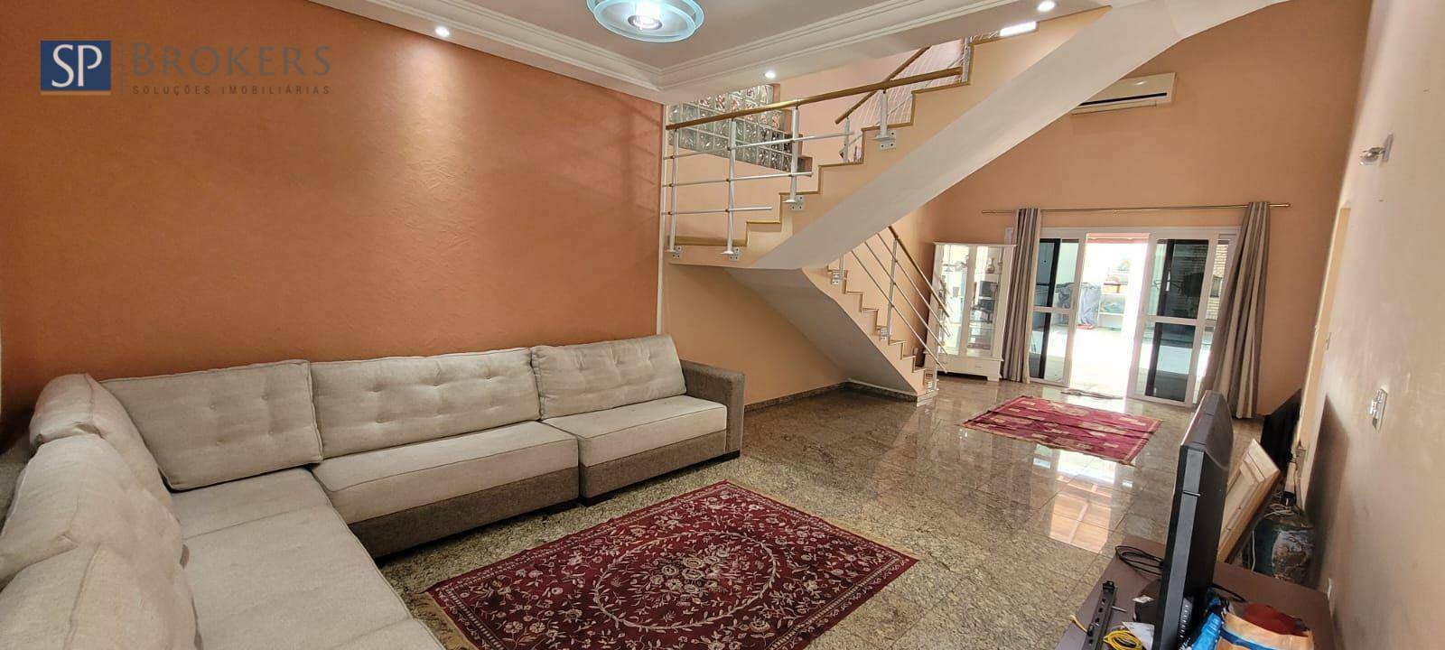 Casa de Condomínio à venda com 5 quartos, 265m² - Foto 1