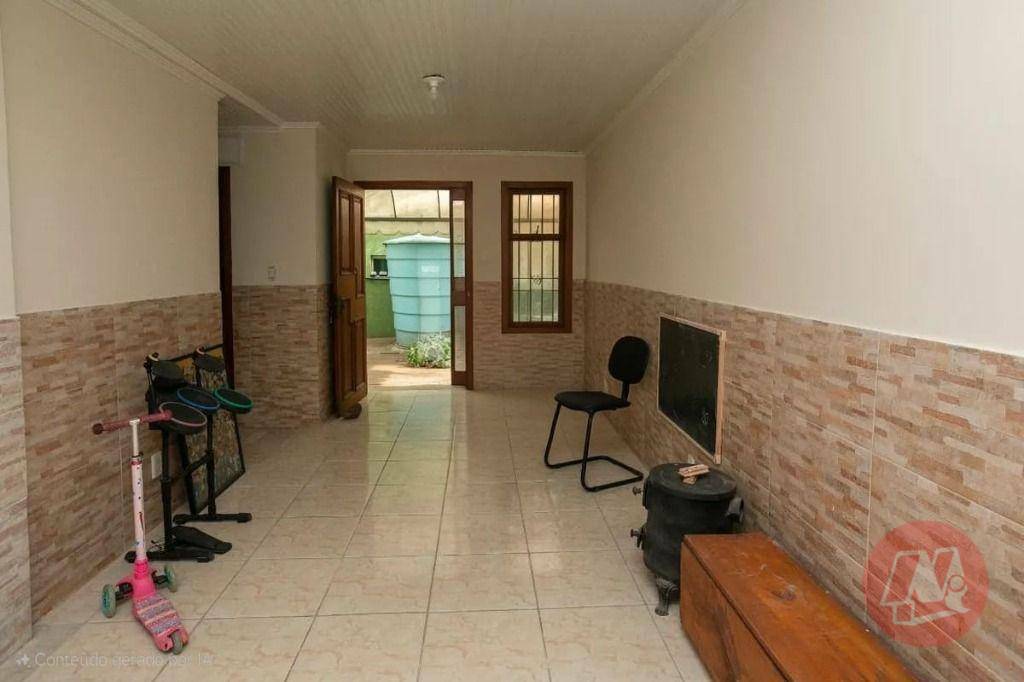 Casa para alugar com 4 quartos, 220m² - Foto 29
