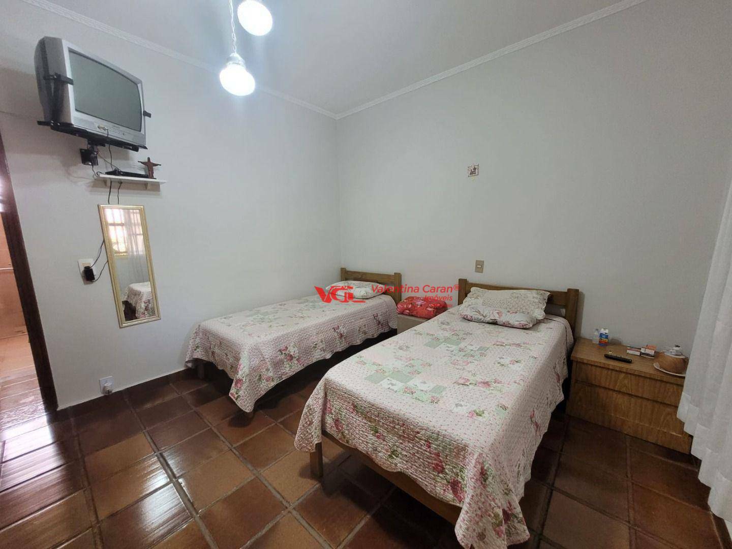 Sobrado à venda com 5 quartos, 225m² - Foto 14