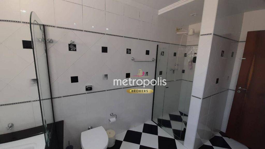 Sobrado à venda com 3 quartos, 300m² - Foto 23