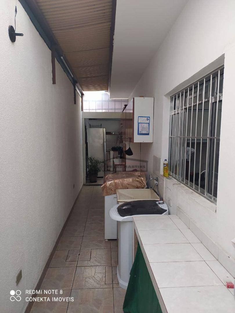 Casa à venda com 3 quartos, 140m² - Foto 3