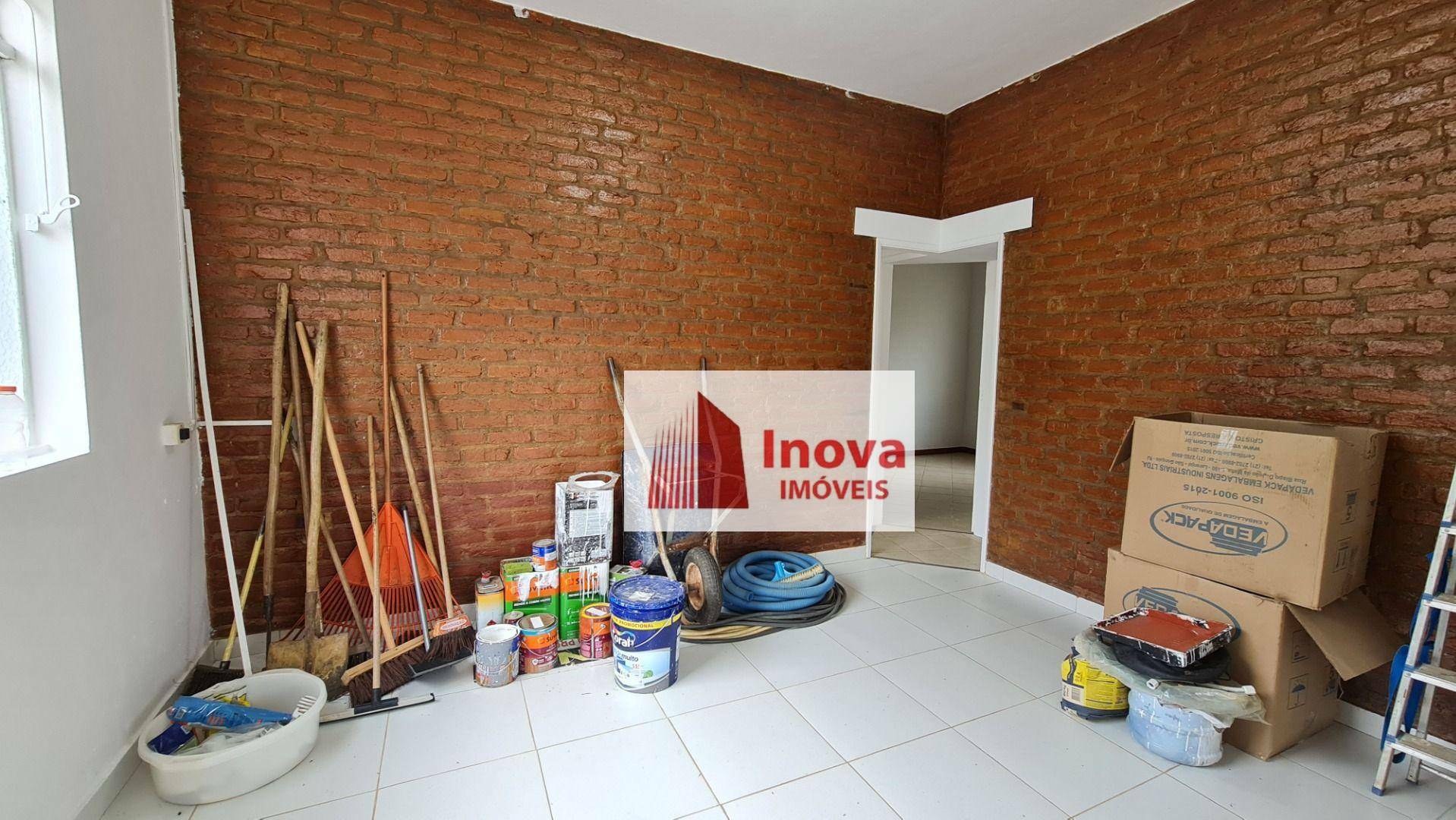 Casa para alugar com 2 quartos, 105m² - Foto 14