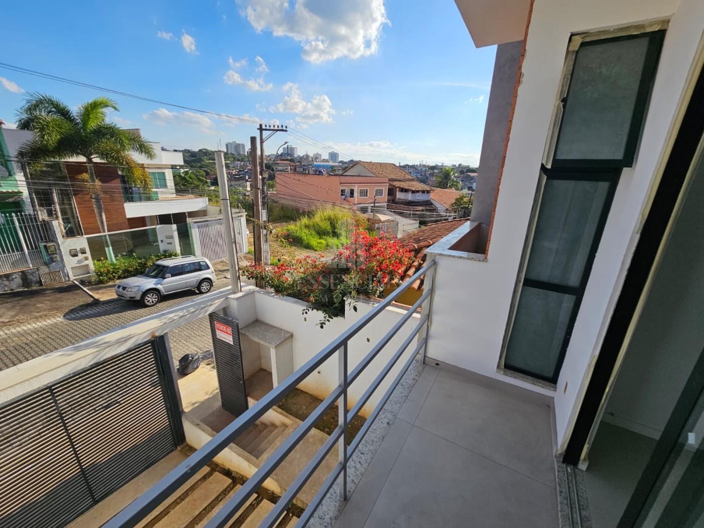 Casa à venda com 3 quartos, 150m² - Foto 3