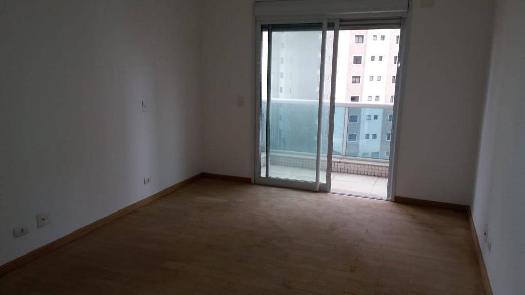 Apartamento à venda com 4 quartos, 244m² - Foto 13