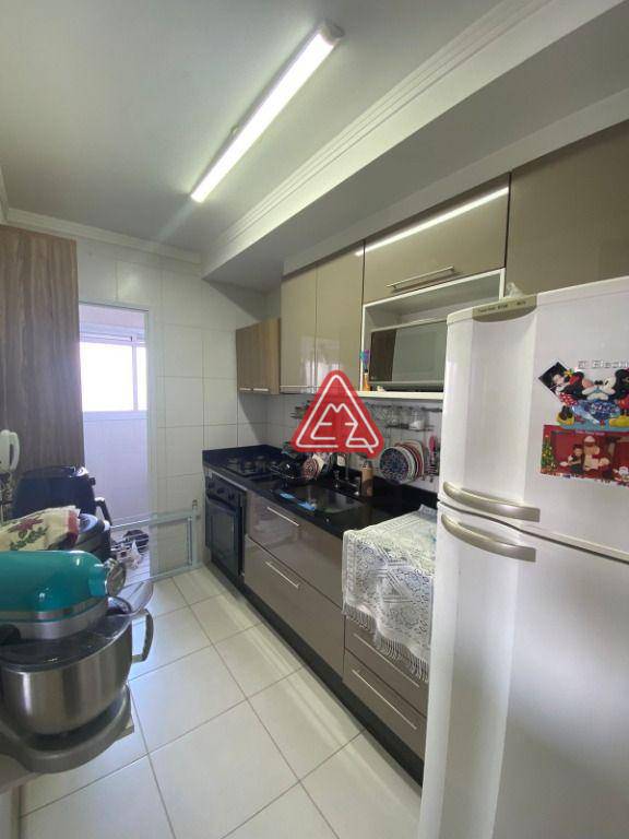 Apartamento à venda com 2 quartos, 61m² - Foto 41