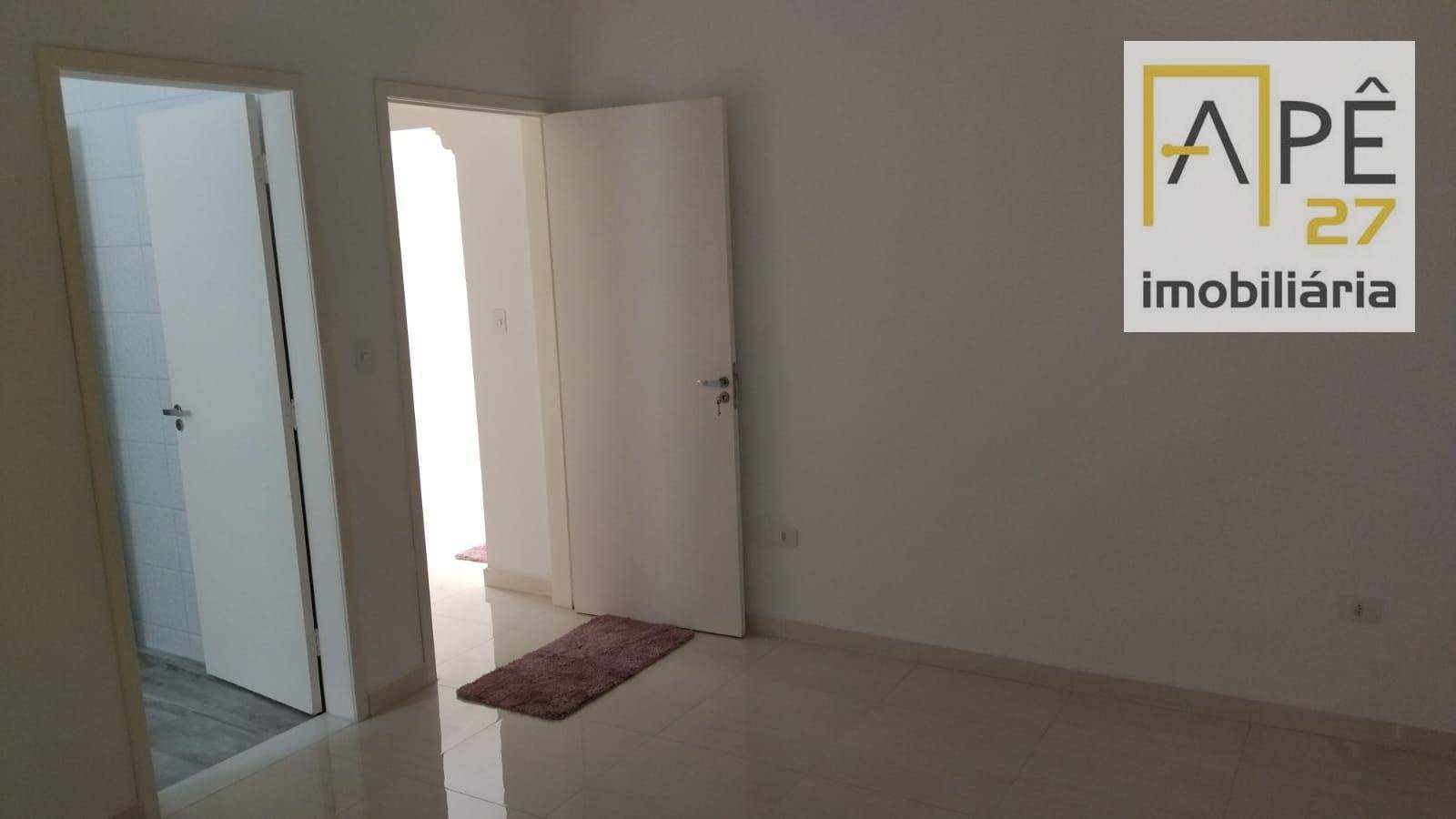 Casa à venda com 2 quartos, 270M2 - Foto 4