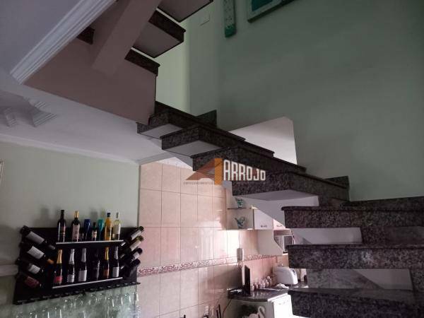 Sobrado à venda com 4 quartos, 228m² - Foto 20