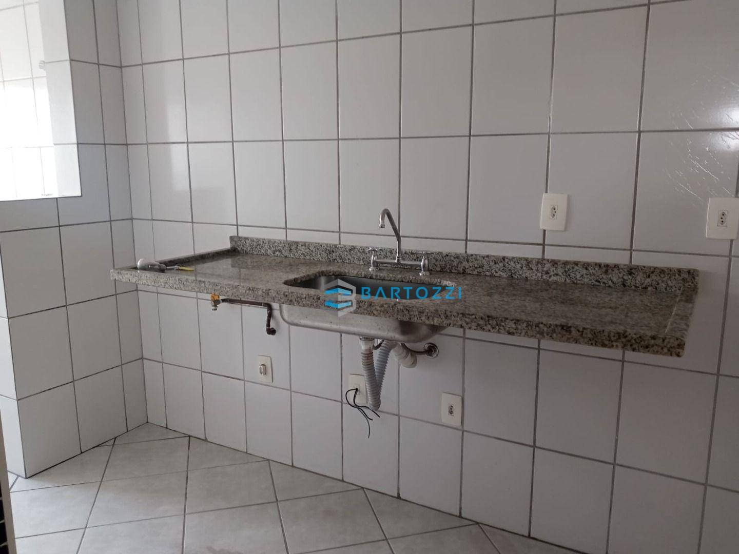 Apartamento à venda com 2 quartos, 70m² - Foto 12