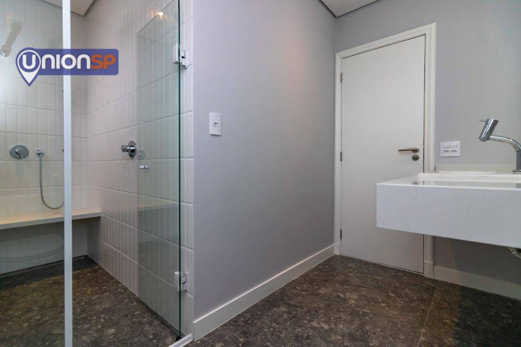 Apartamento à venda com 3 quartos, 239m² - Foto 35