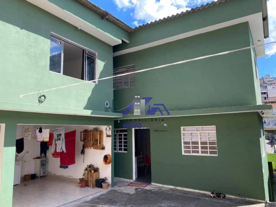 Casa à venda com 2 quartos, 200m² - Foto 3