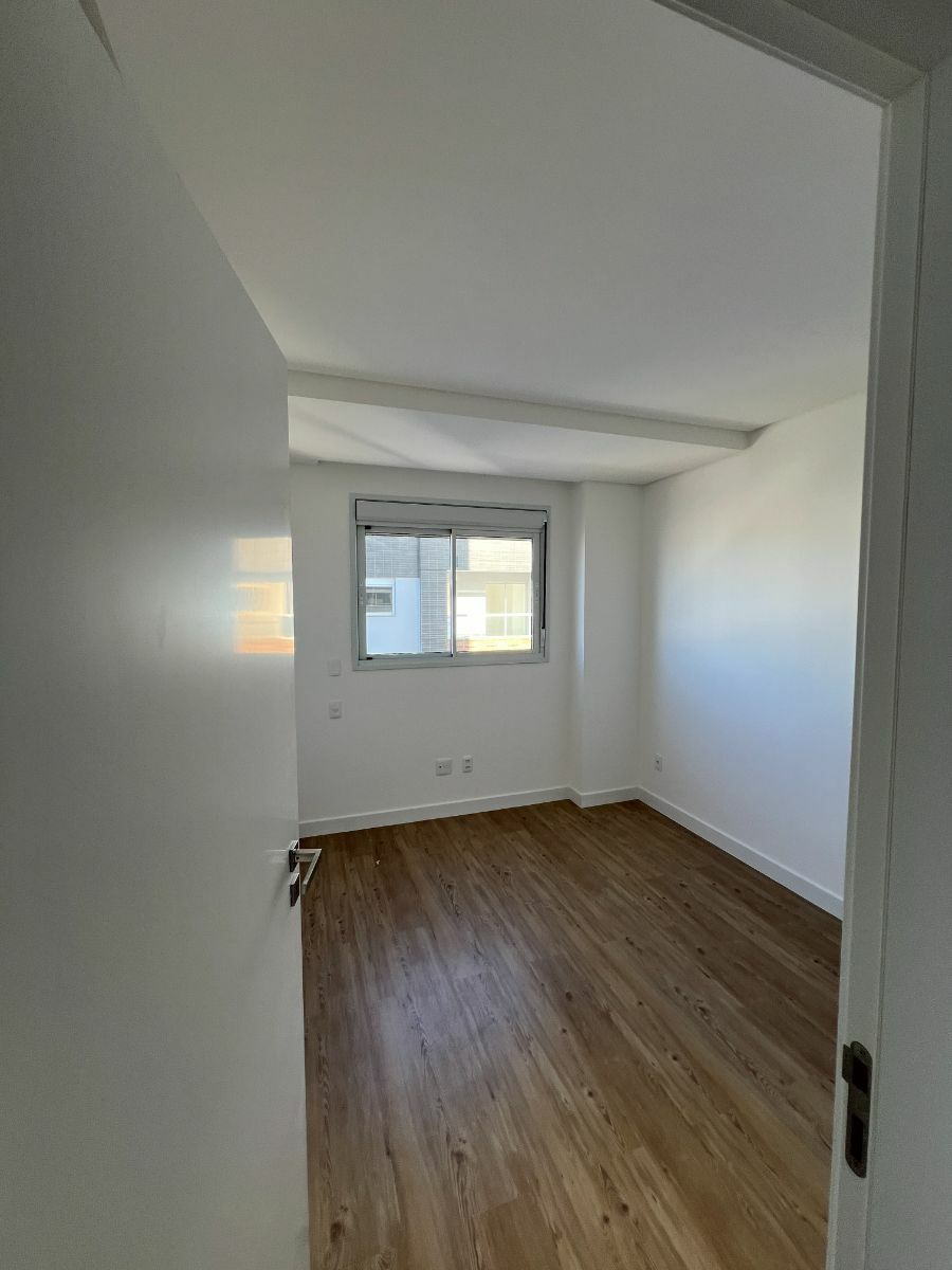 Apartamento à venda com 3 quartos - Foto 31