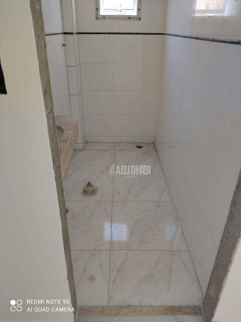 Apartamento à venda com 2 quartos, 70m² - Foto 17