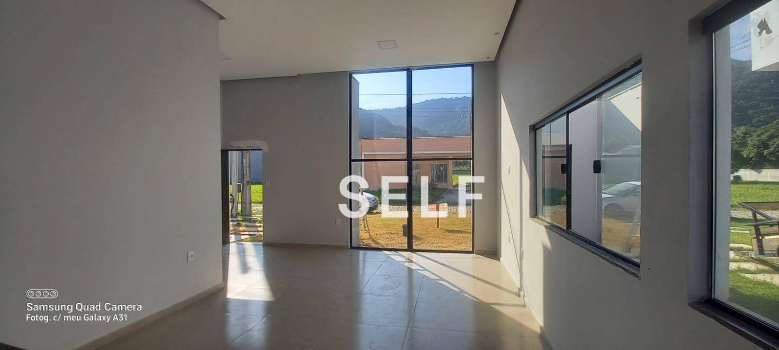 Casa de Condomínio à venda com 3 quartos, 130m² - Foto 3