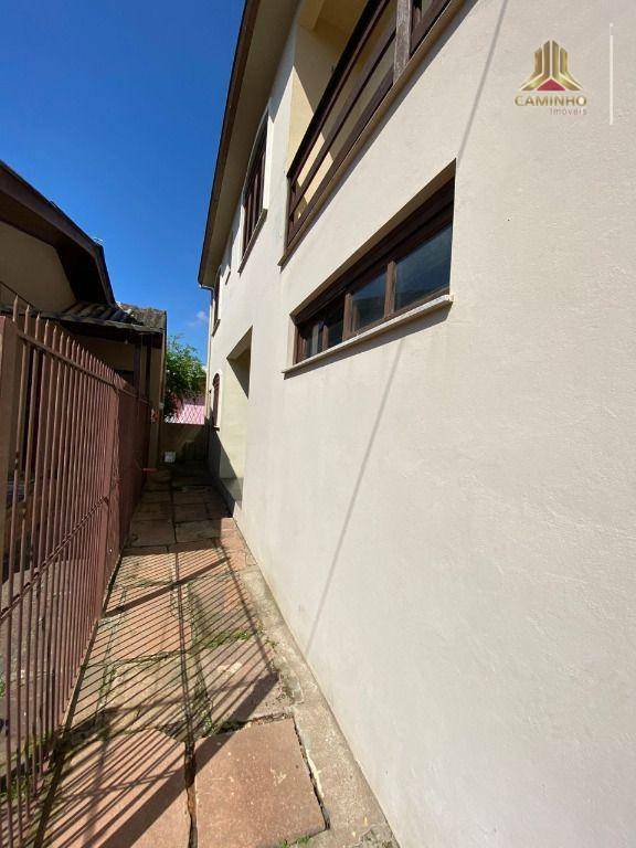 Casa à venda com 5 quartos, 300m² - Foto 21