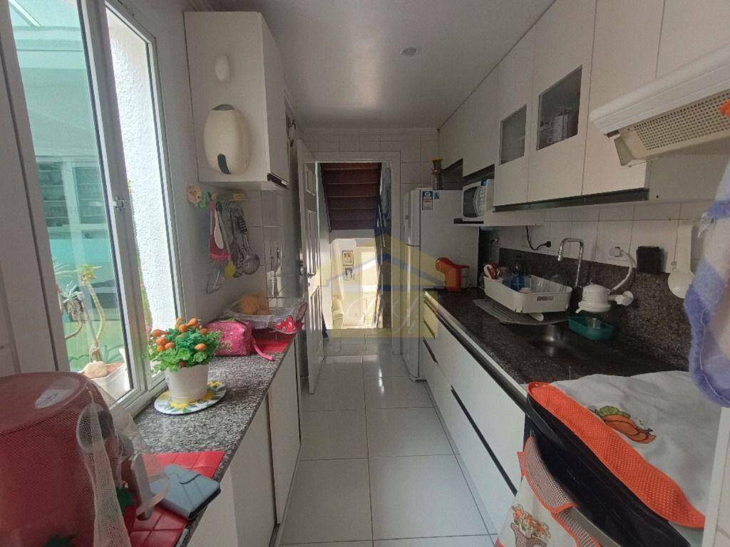 Sobrado à venda com 3 quartos, 280m² - Foto 6