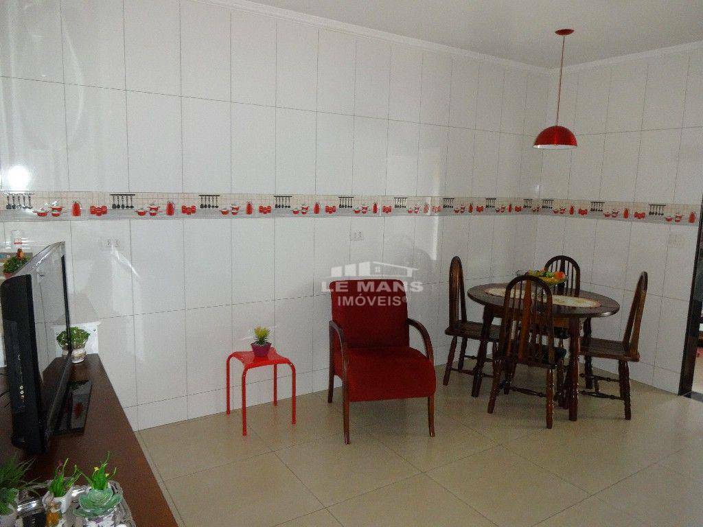 Casa à venda com 4 quartos, 190m² - Foto 7