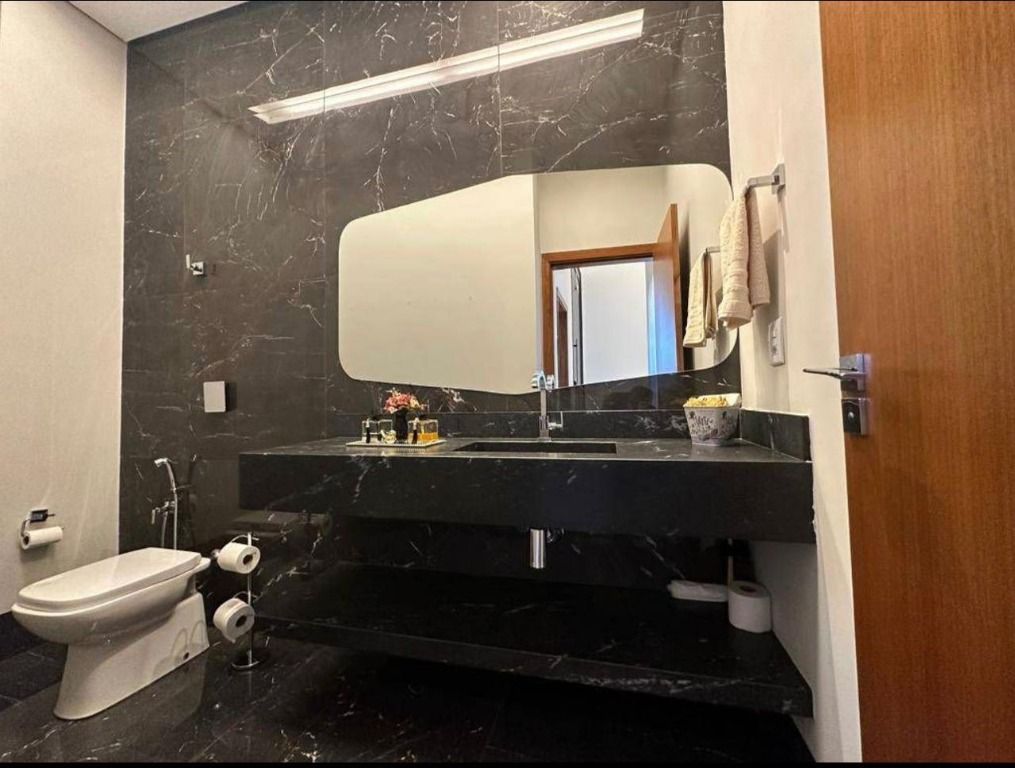 Casa de Condomínio à venda com 3 quartos, 250m² - Foto 11