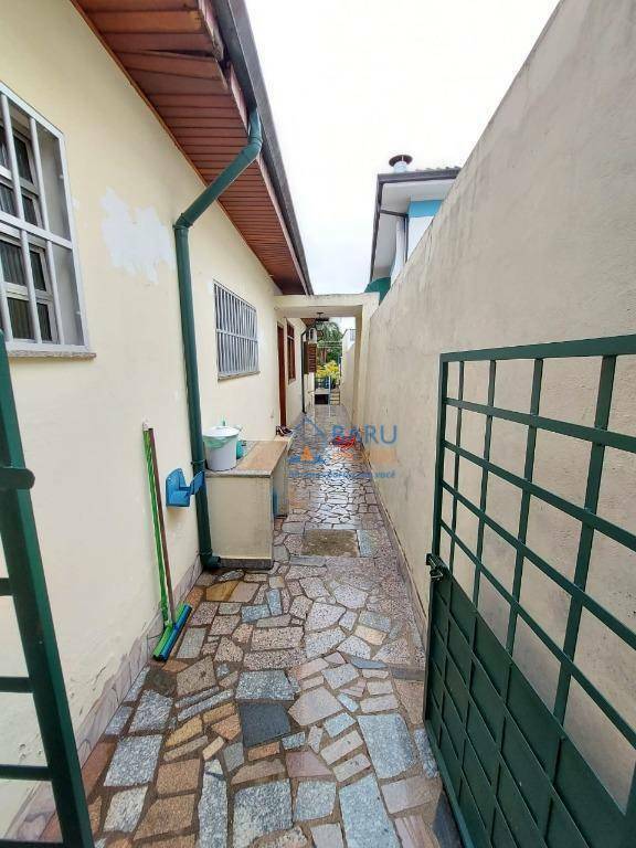 Casa à venda e aluguel com 3 quartos, 200m² - Foto 27