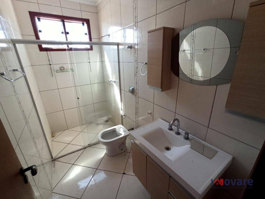 Sobrado à venda com 4 quartos, 240m² - Foto 11