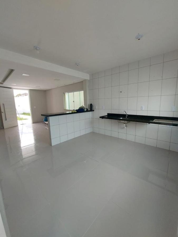 Casa à venda com 3 quartos, 225m² - Foto 4