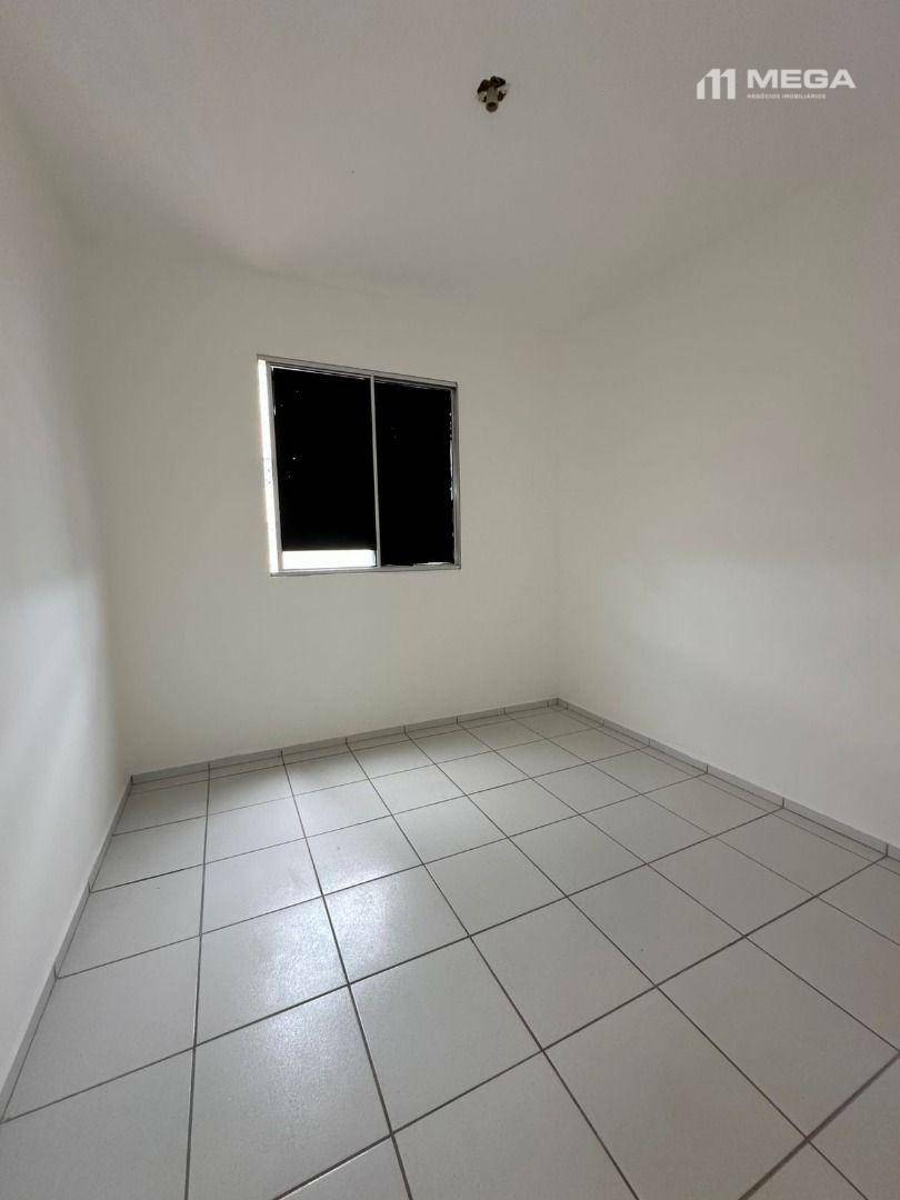 Apartamento à venda com 2 quartos, 60m² - Foto 6